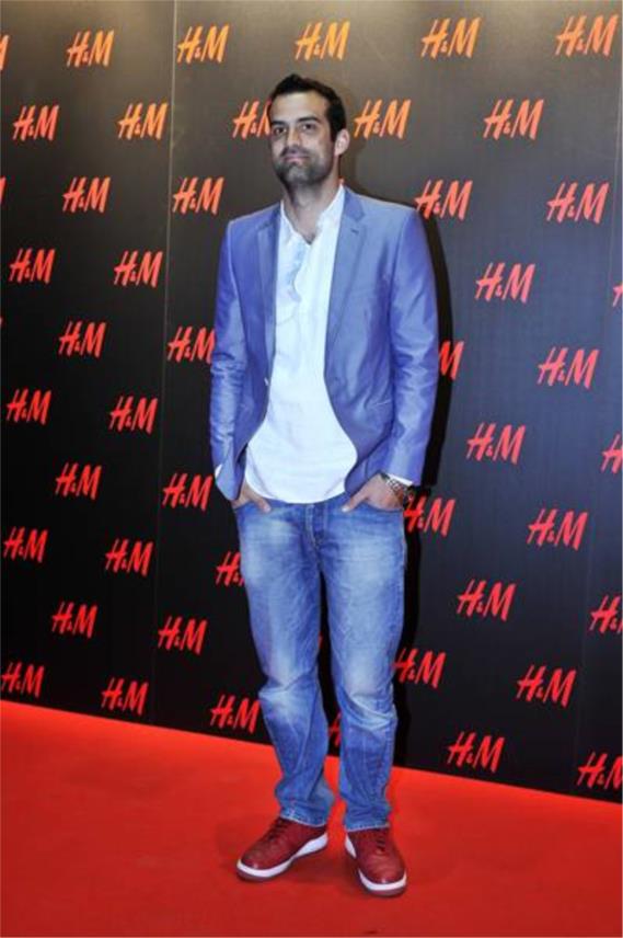 hm_vip23-050411.jpg
