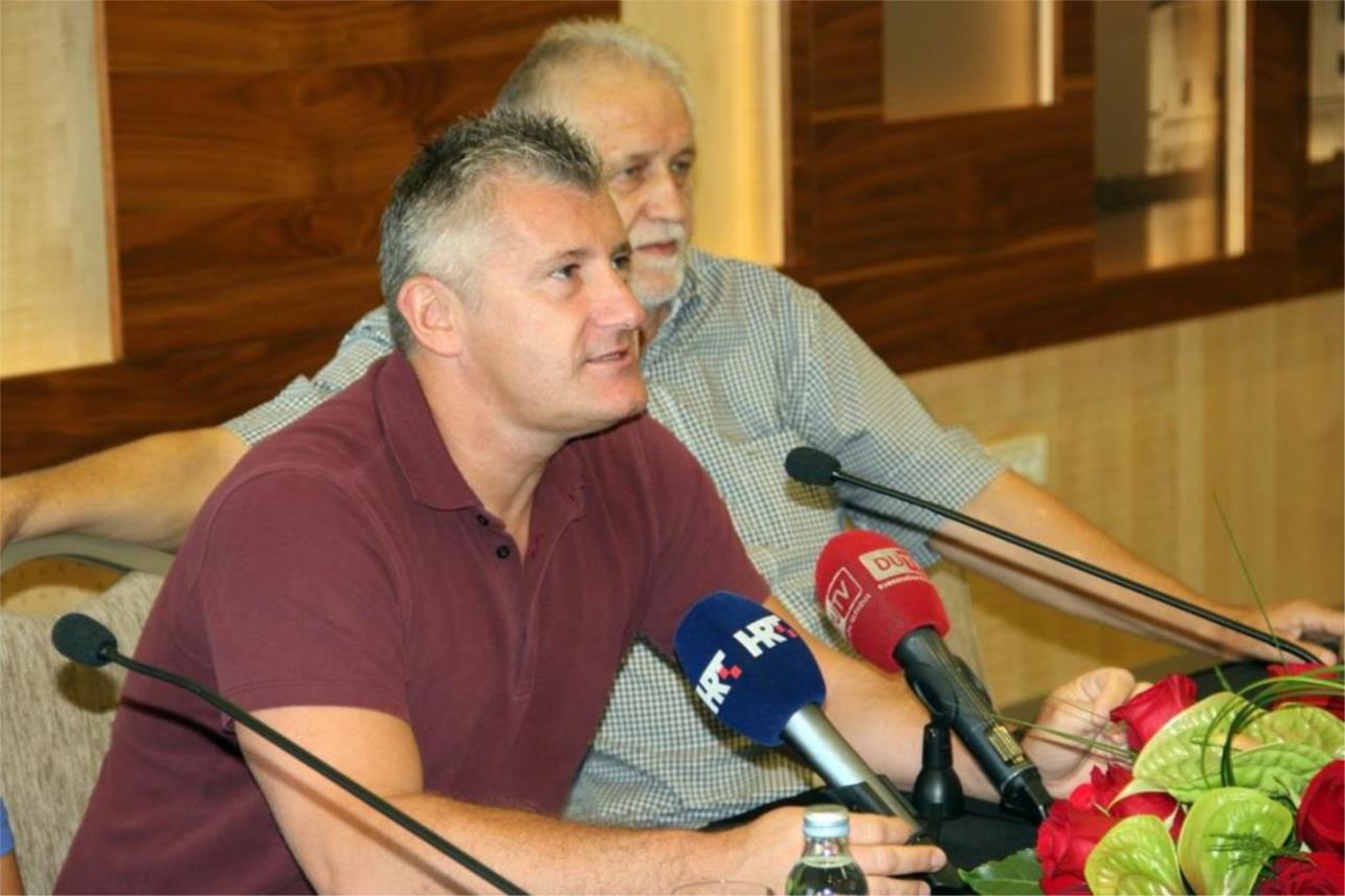 Šuker i Vićan  0