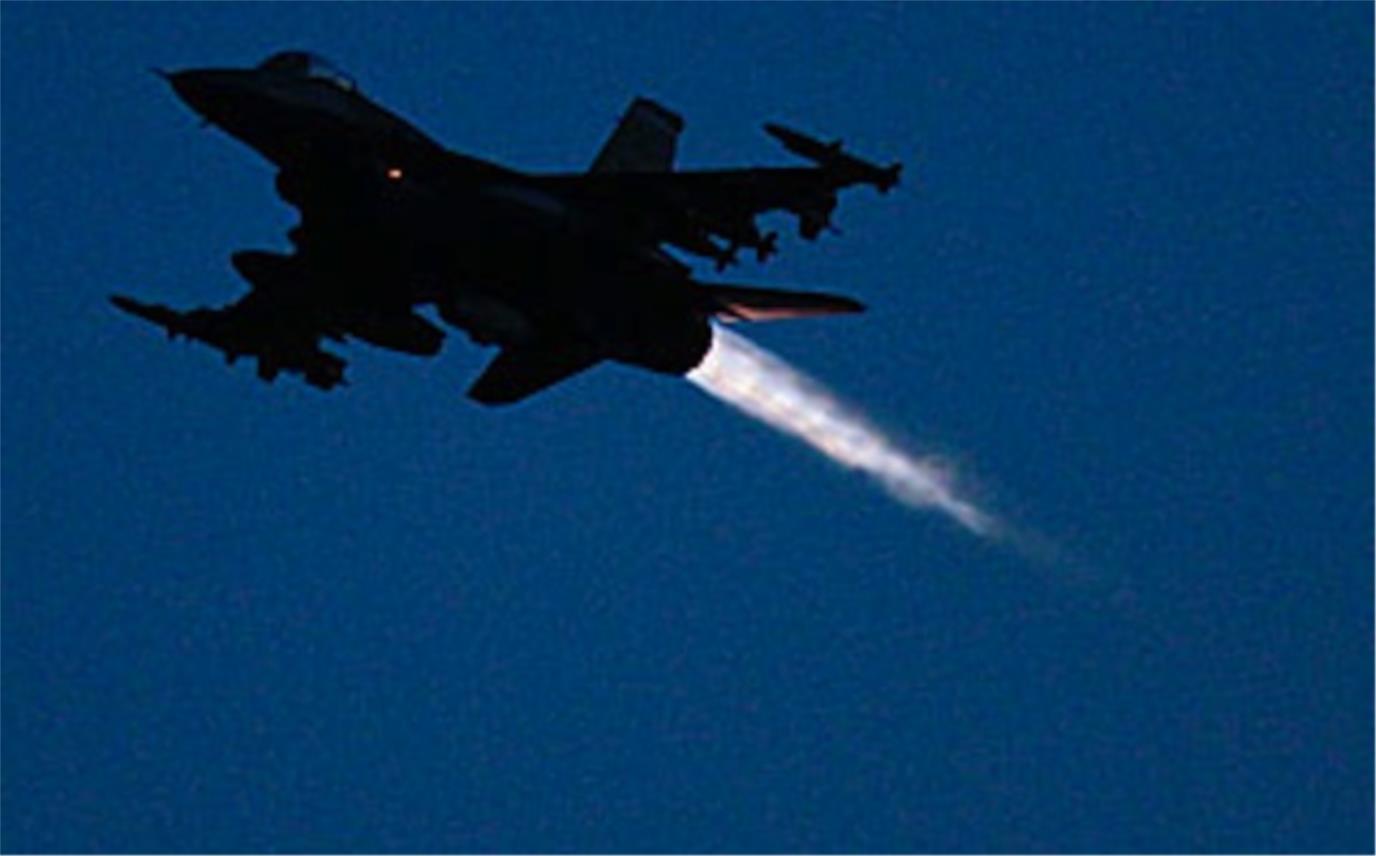 avion_nato_libija_380193S3.jpg