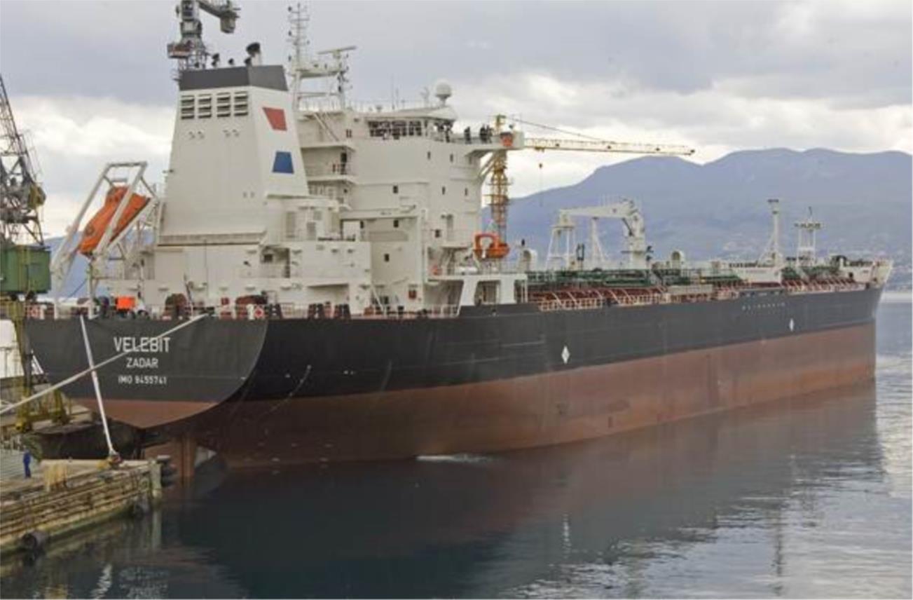 kosor_tanker8-140411.jpg