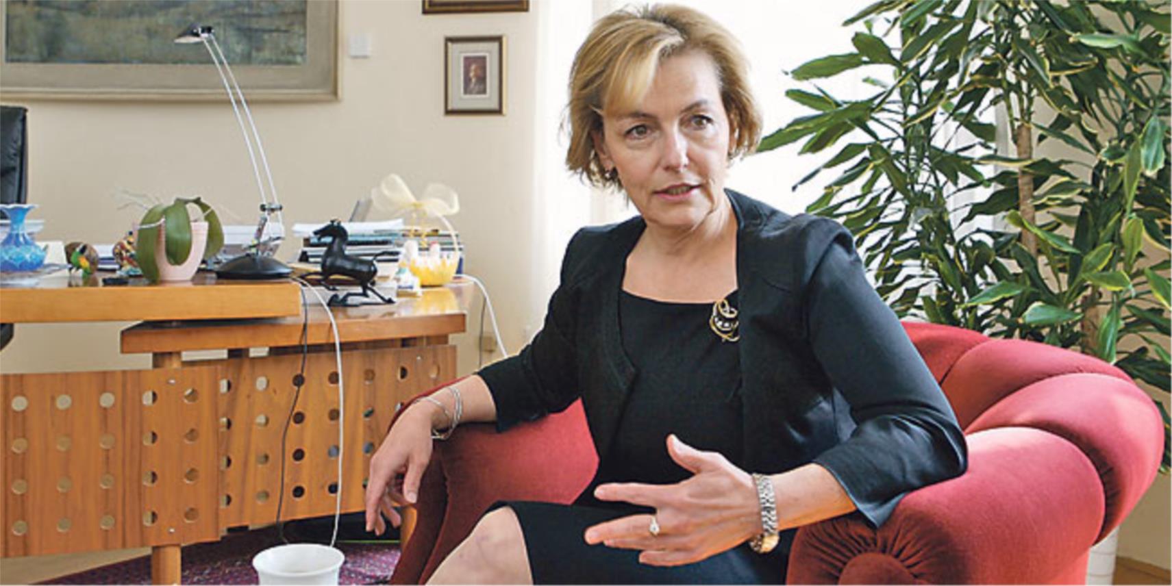 vesna_pusic_naslovnica-21S1.jpg
