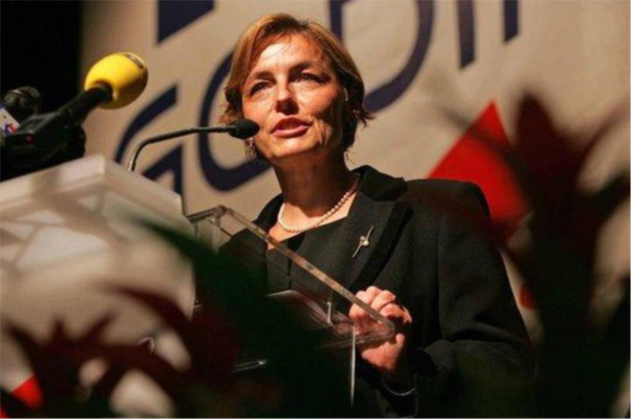 vesna-pusic-govori-je-najgori-politicar-504x335-20070417-20101019003903-5753.jpg