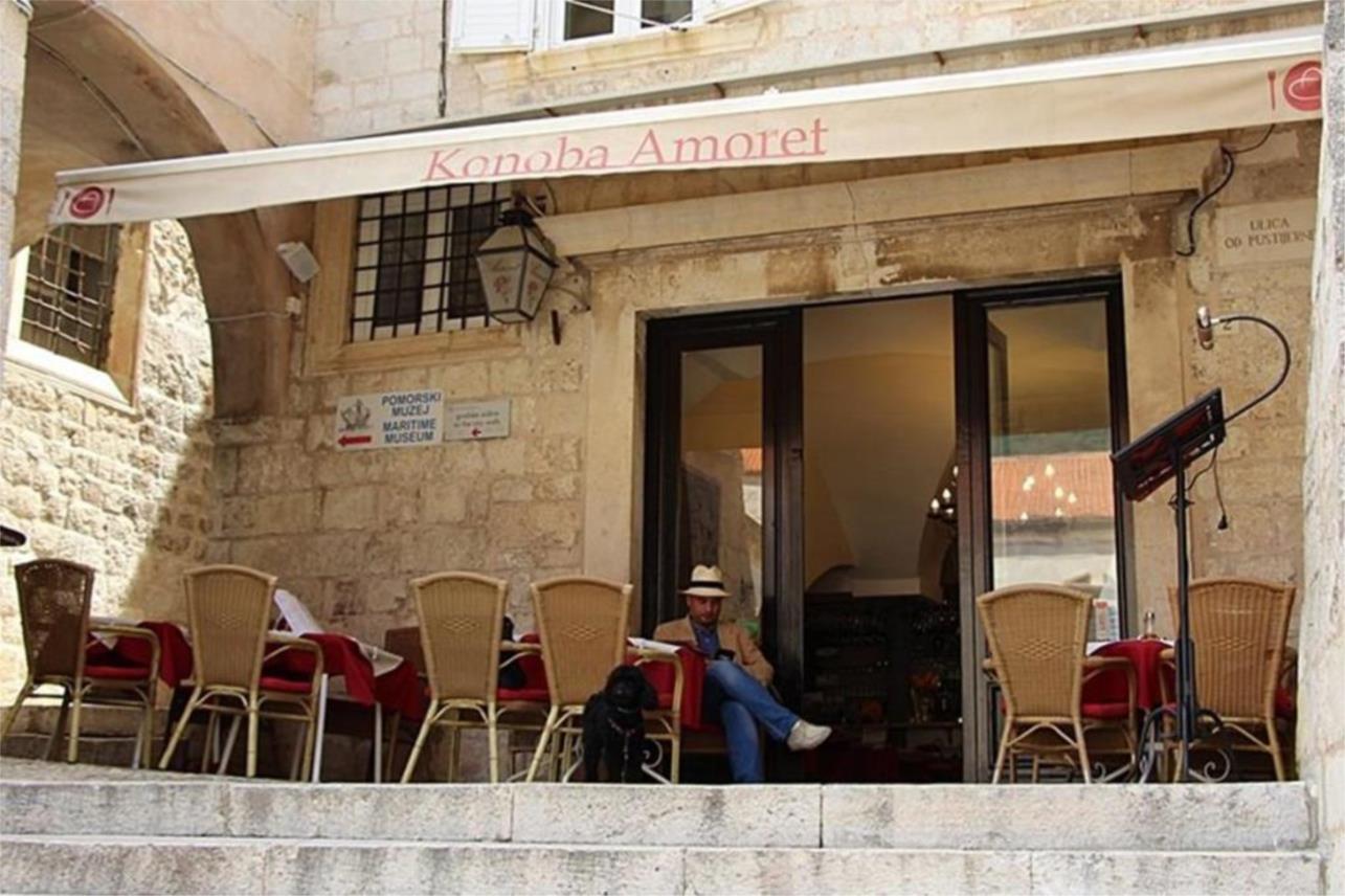 Restoran Amoret 0
