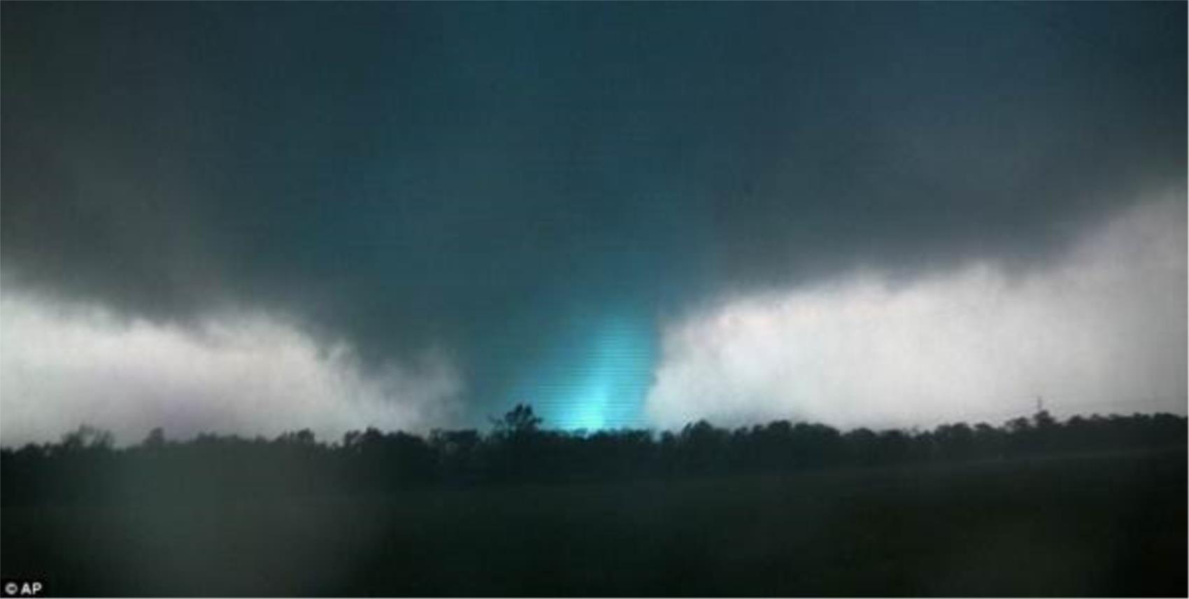 Razoran tornado pogodio Joplin