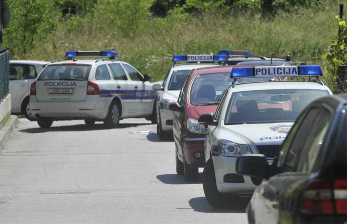 Dvostruko ubojstvo i pokušaj samoubojstva u Dubravi