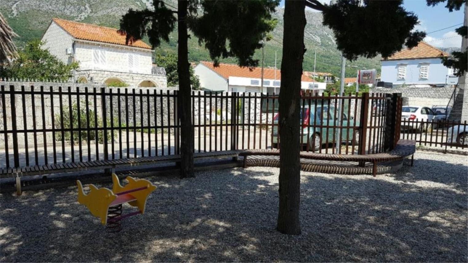 Dječje igralište Mokošica 0