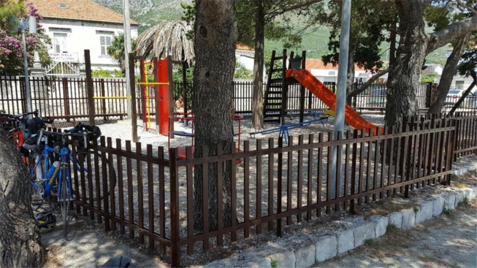 Dječje igralište Mokošica 0