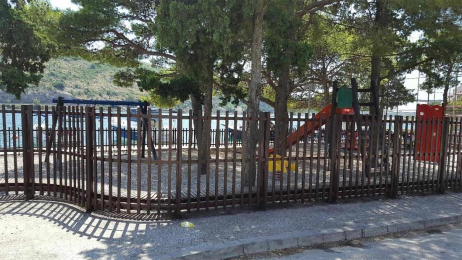 Dječje igralište Mokošica 0