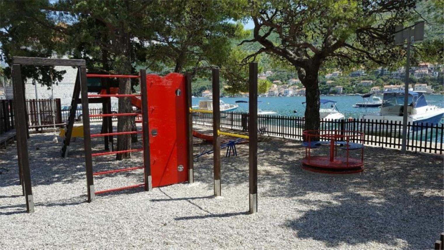 Dječje igralište Mokošica 0