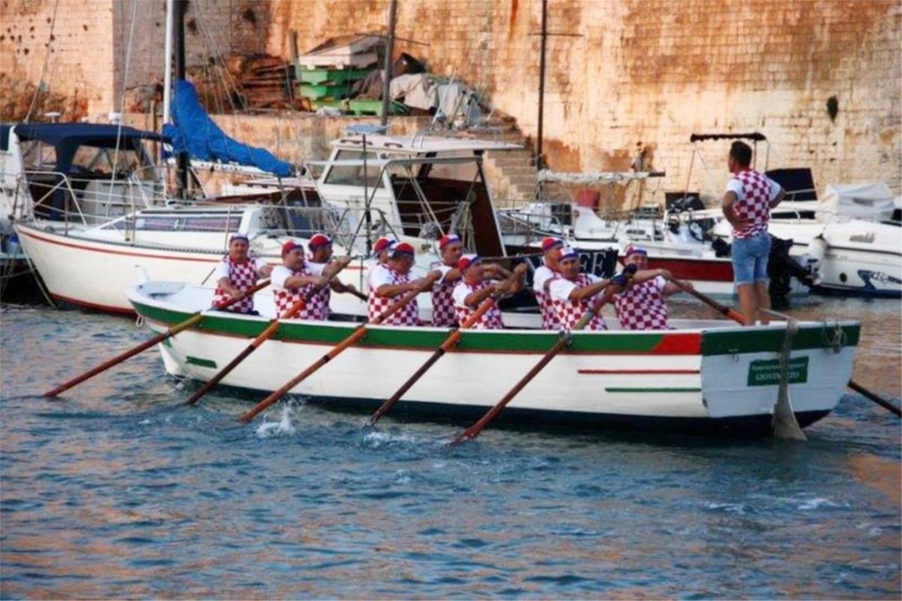 VK Neptun - Veslačka regata 0