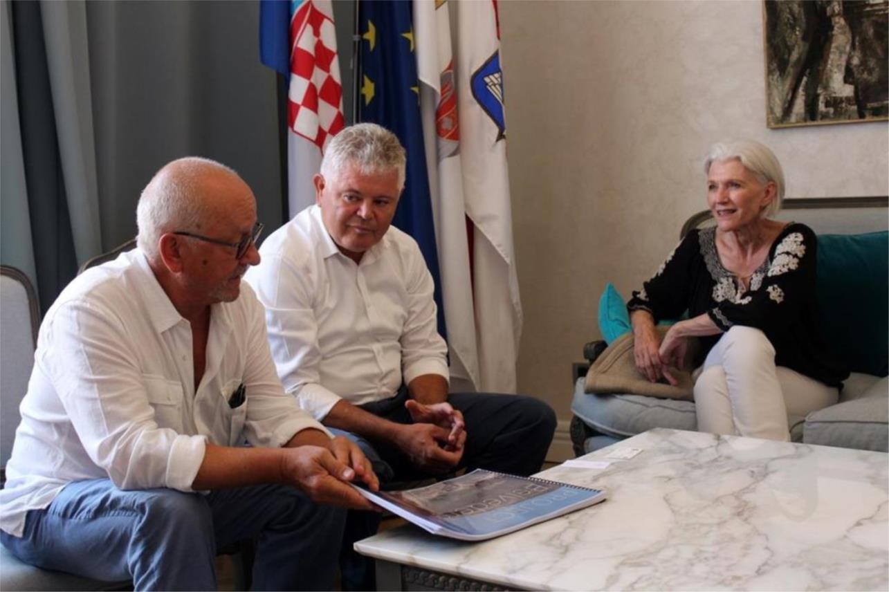 Maye Musk 0