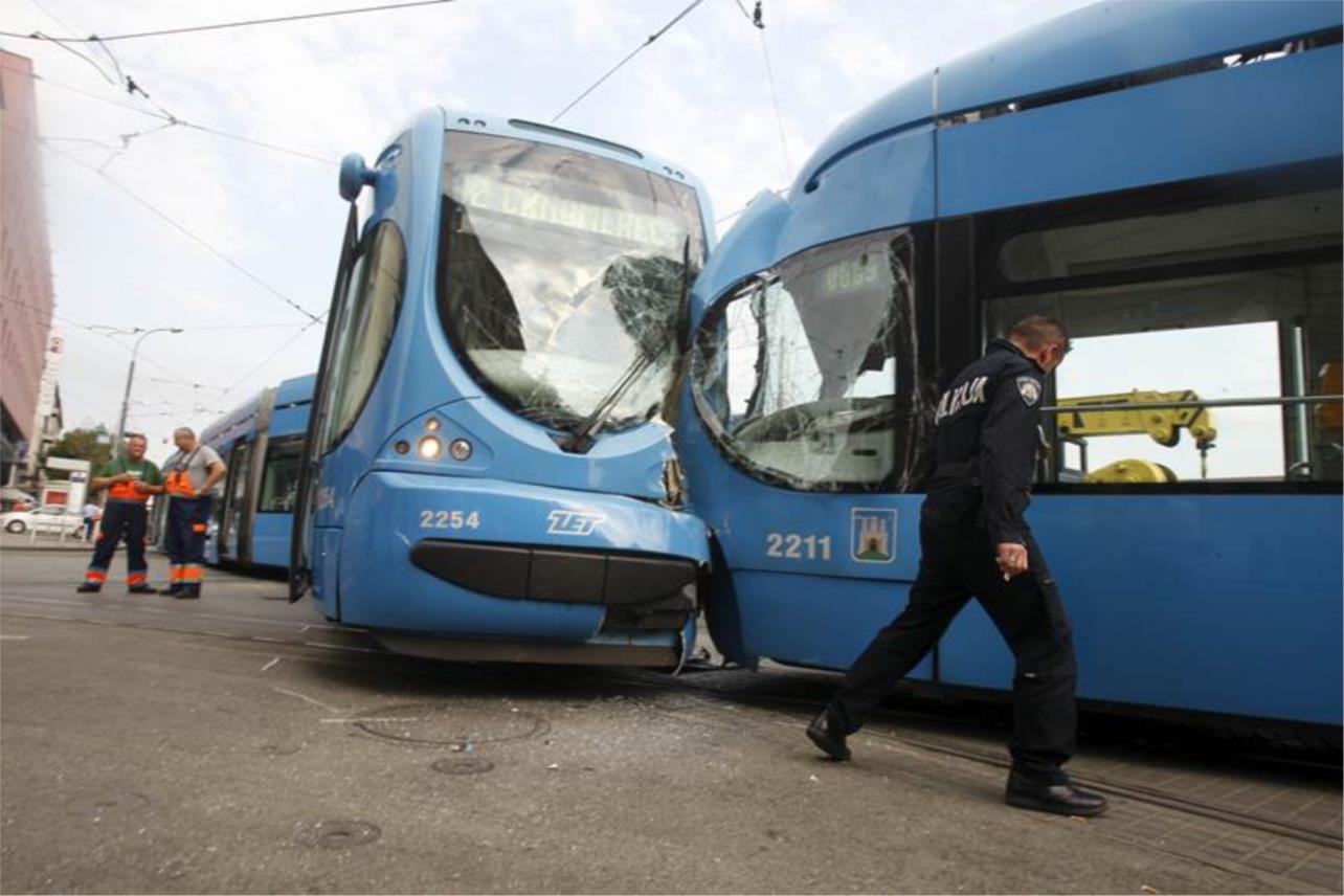 Frontalni sudar tramvaja u Zagrebu