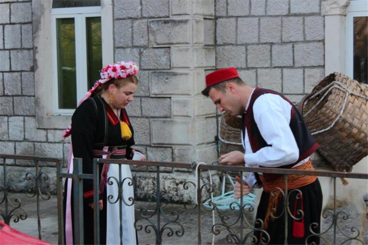 Kolendari  0