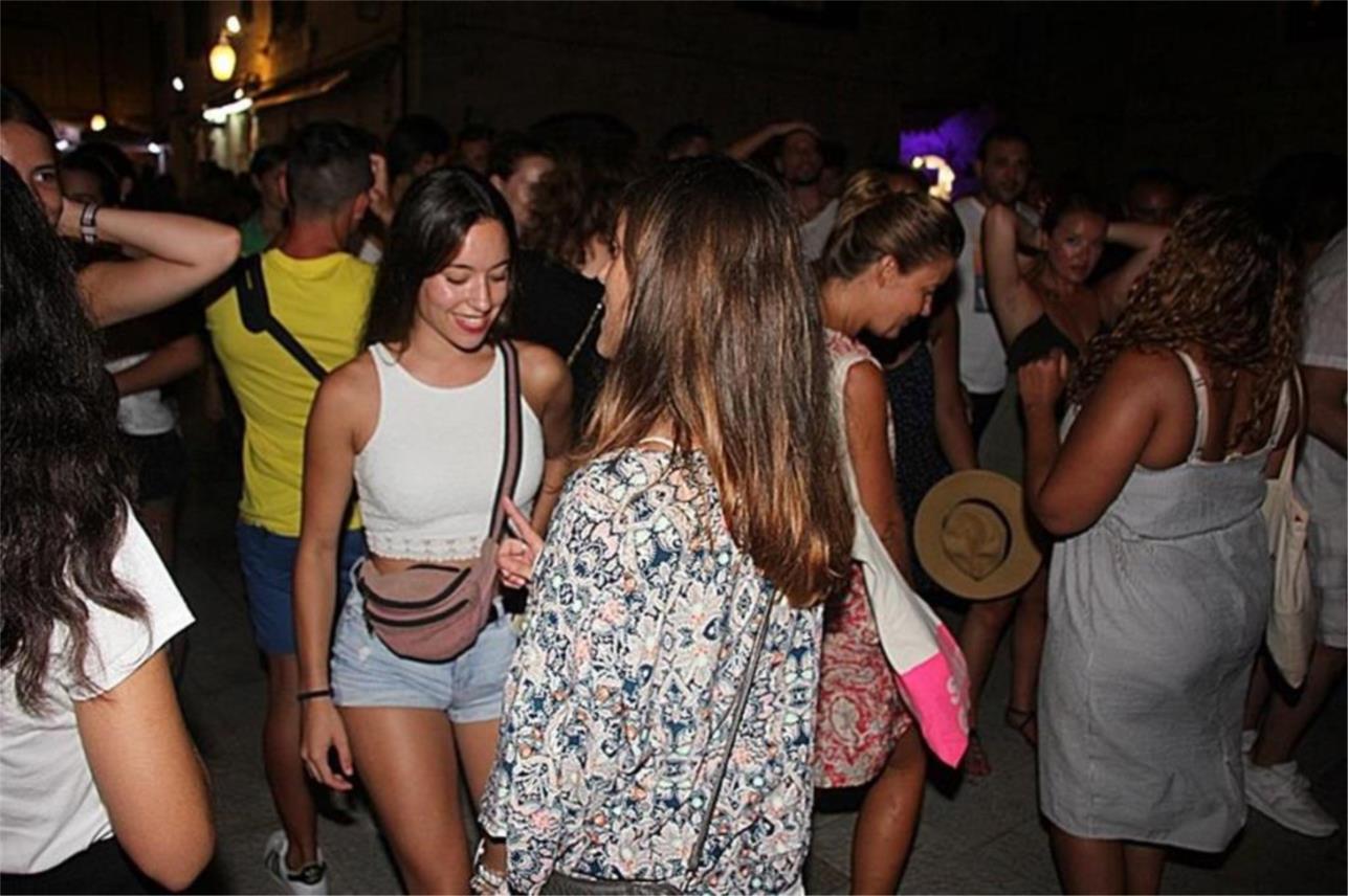 Party Stradun 0