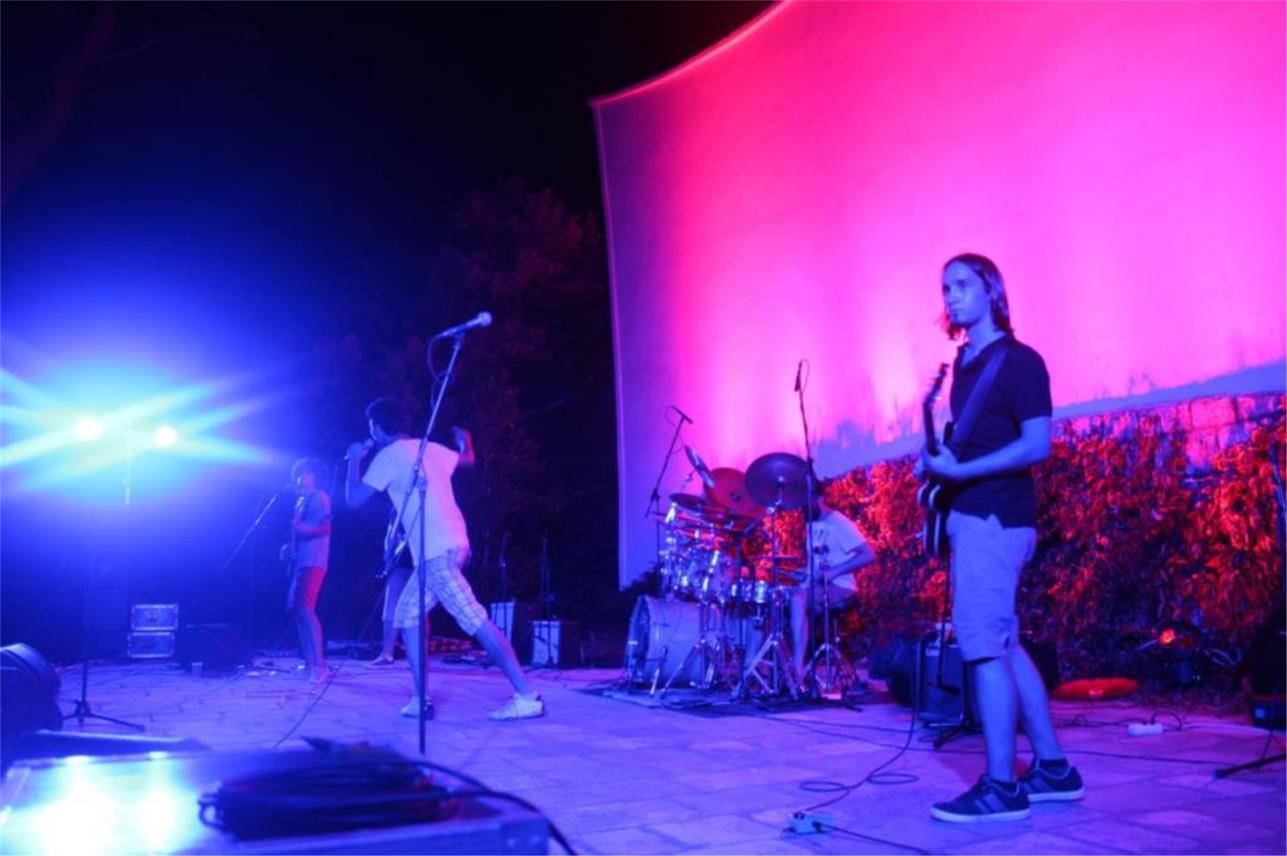 Rock koncert 0