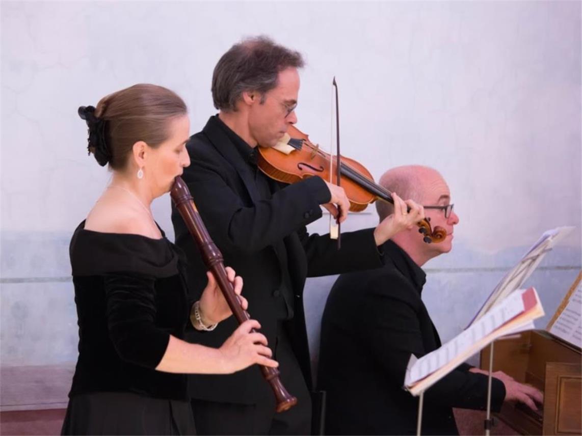 'The London Handel Players'  0