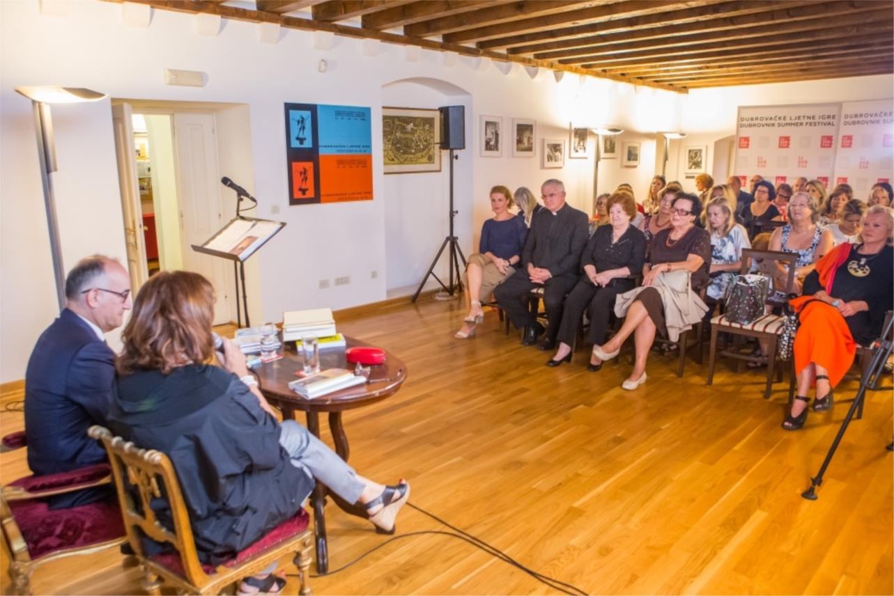Poetski recital Draga Štambuka