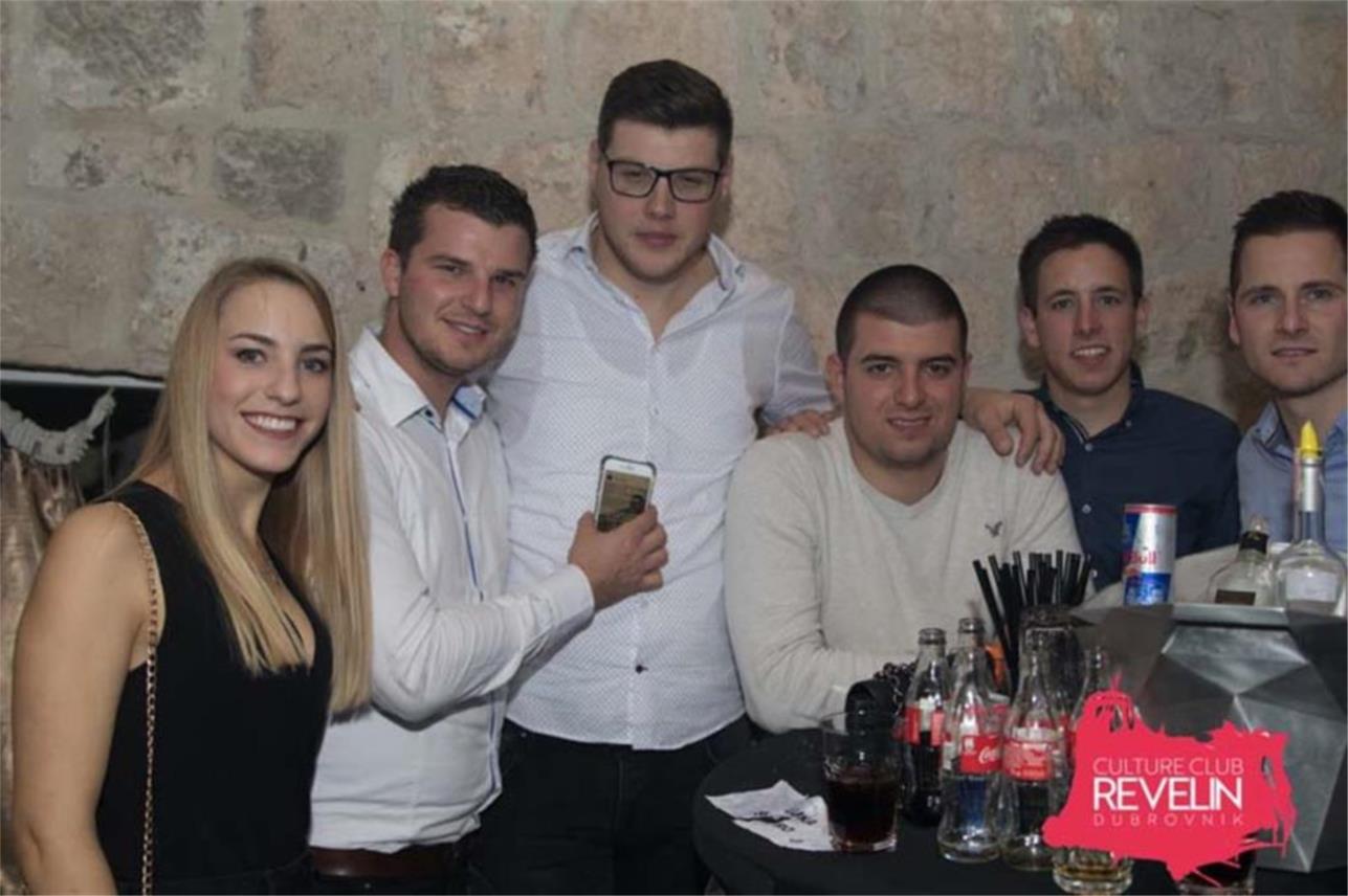 KONCERT ŽELJKA SAMARDŽIĆA U REVELINU/ UVOD U ZIMSKU SEZONU 0