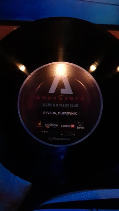 Revelin -nagrada Ambasador