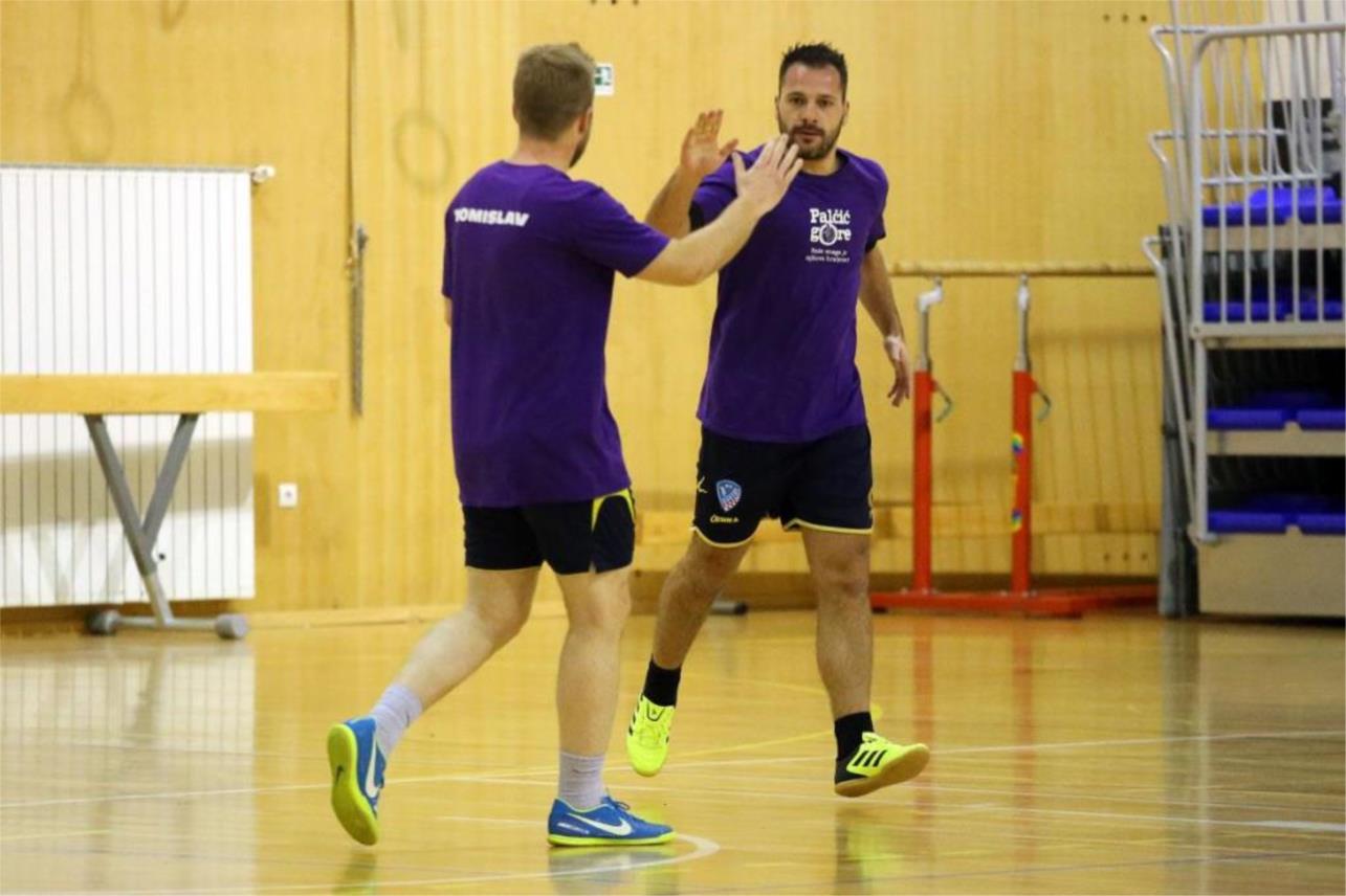 Palčičevih 8-Izvještaj  0