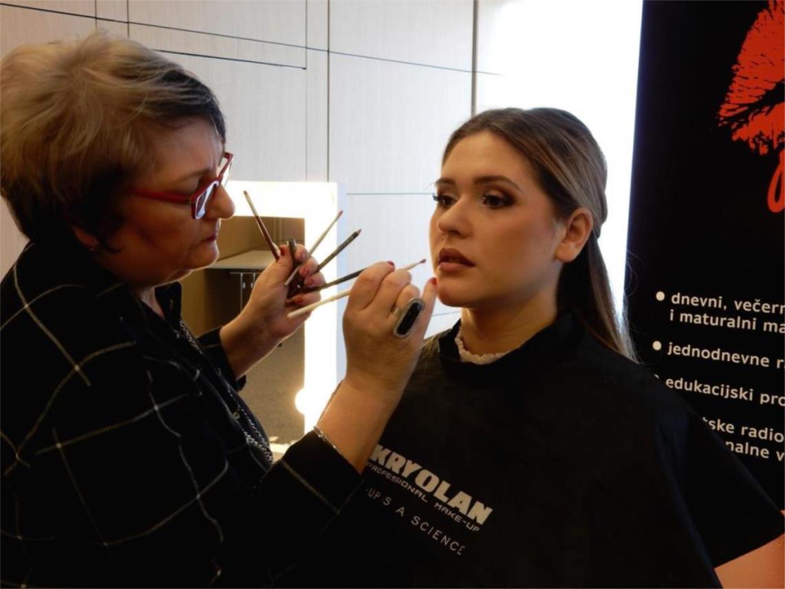 Novogodišnji make up 0