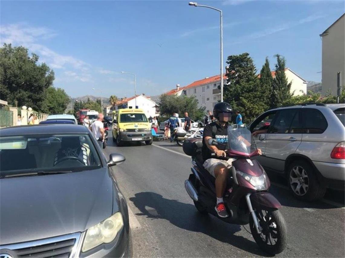 Nesreća od skretanja za Peyton 0