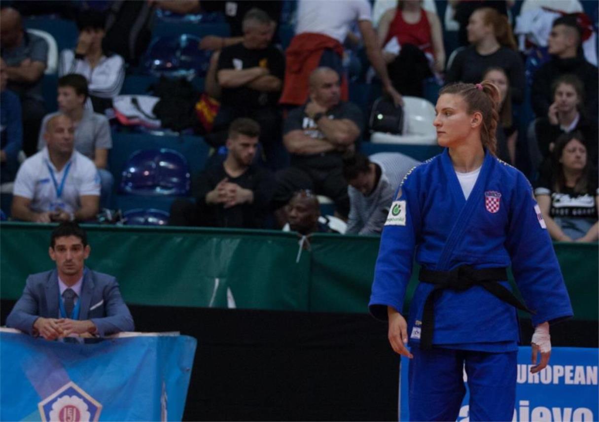 Anđela Violić 0