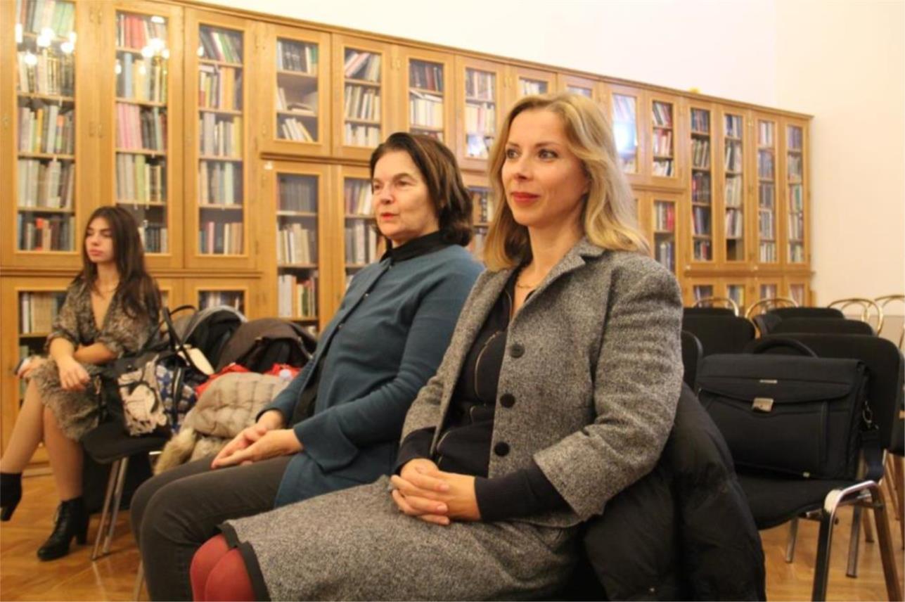 Književna večer suvremenih crnogorskih pjesnika u Saloči od zrcala  0