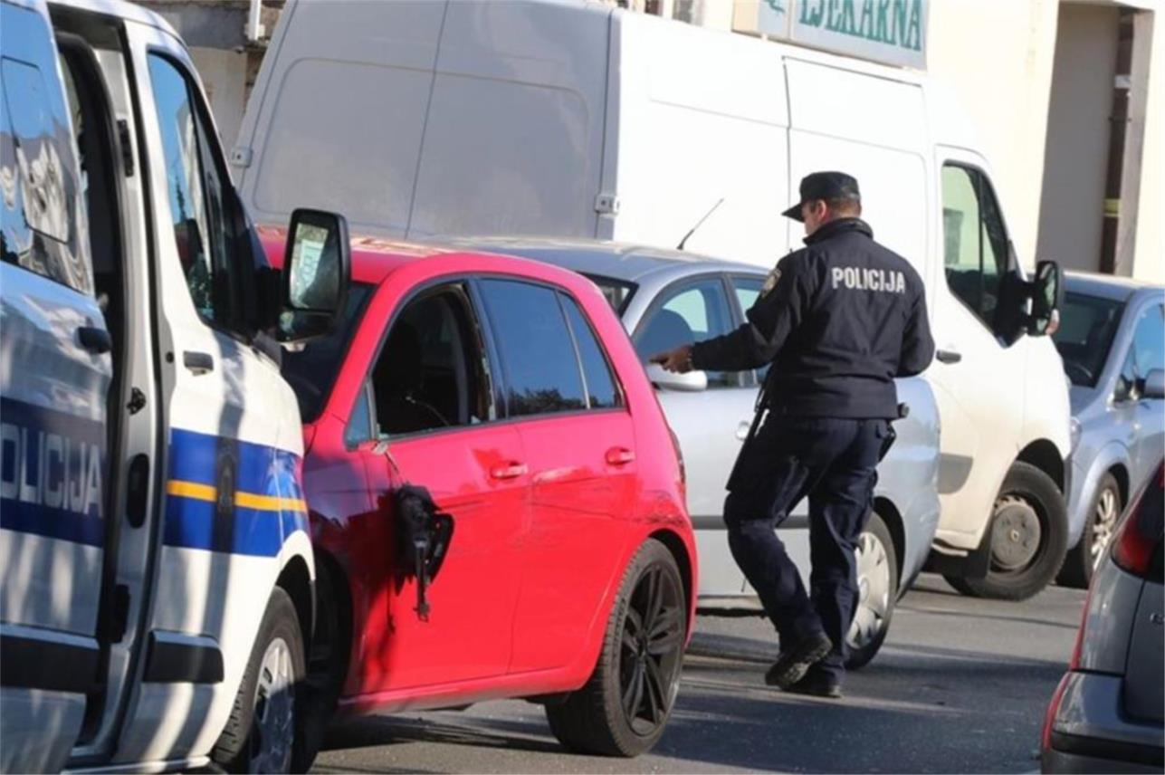 Prometna kod hotela Lero 0