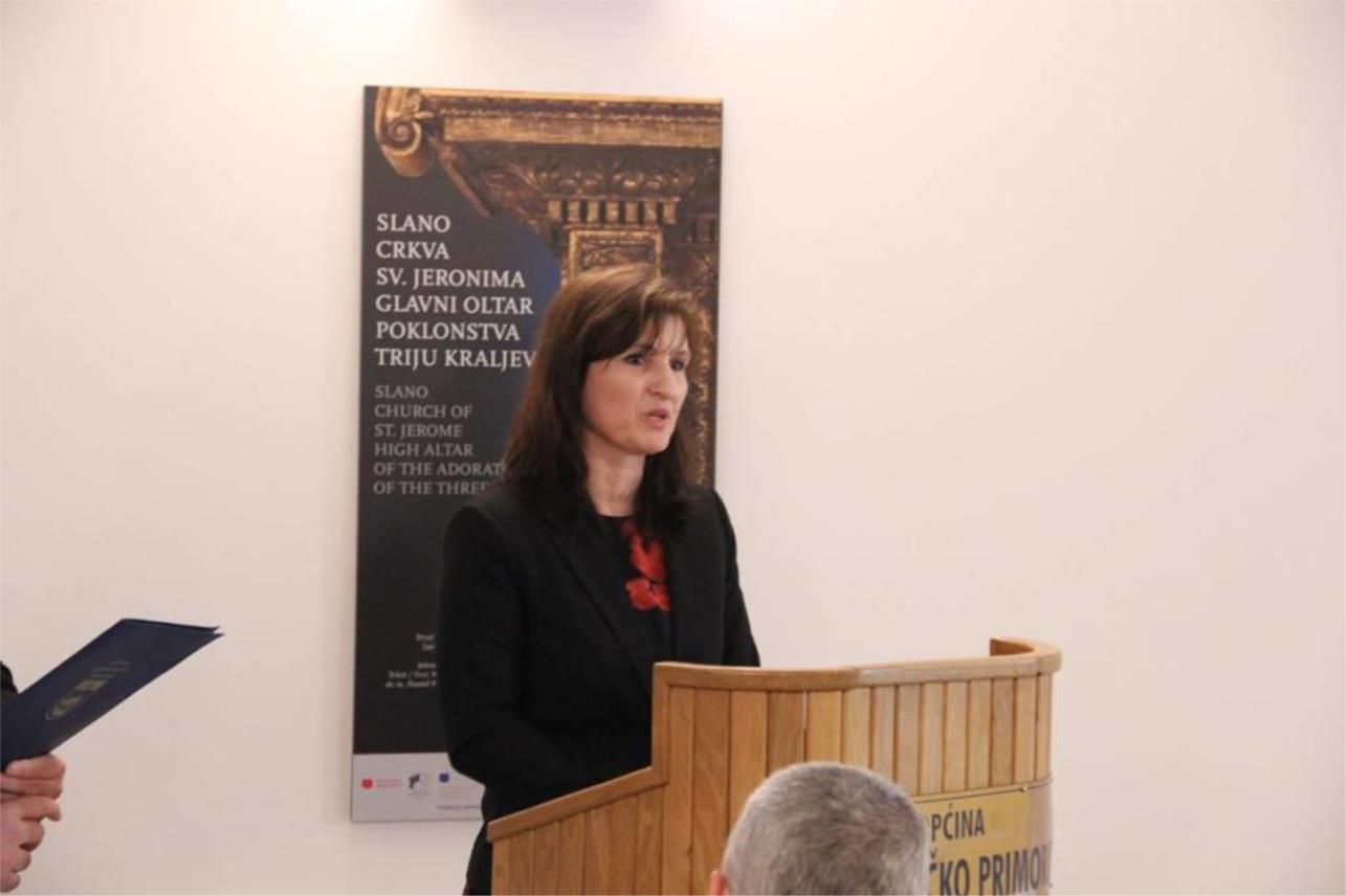 Zavičajna kuća 0