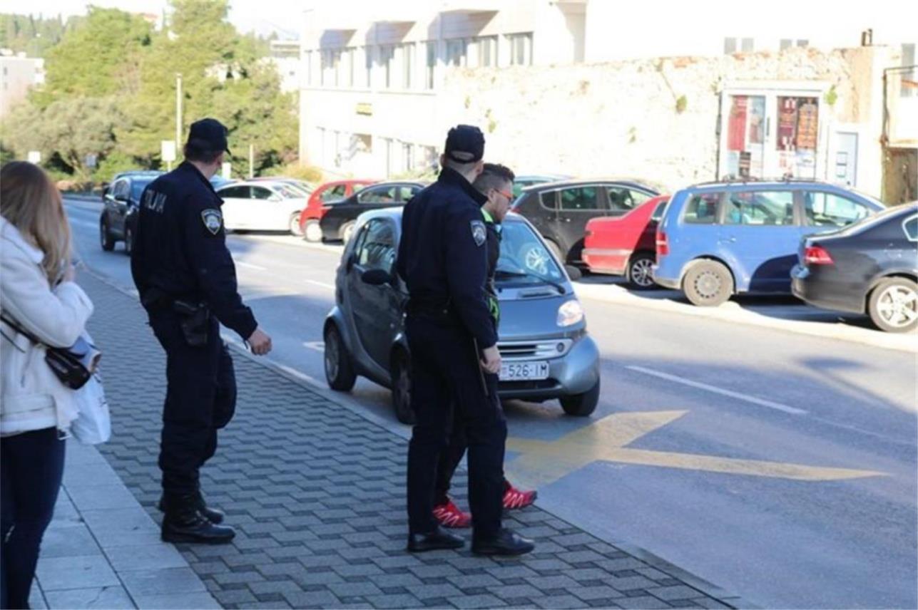 Uhićenja 0