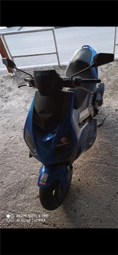 ukradeni moped