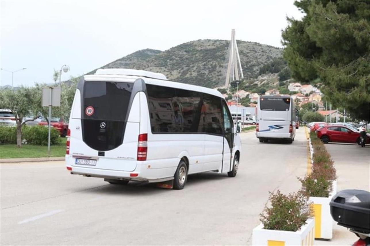 Prosvjed autobuseri 0