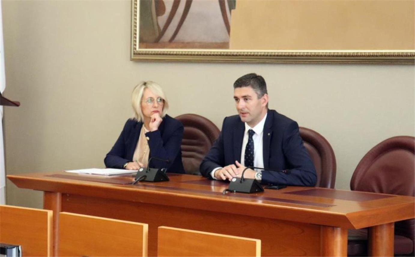 Gradonačelnik Franković se sastao s predstavnicima turističkih vodiča  0