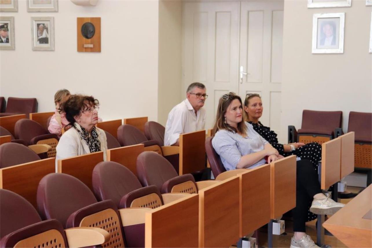 Gradonačelnik Franković se sastao s predstavnicima turističkih vodiča  0