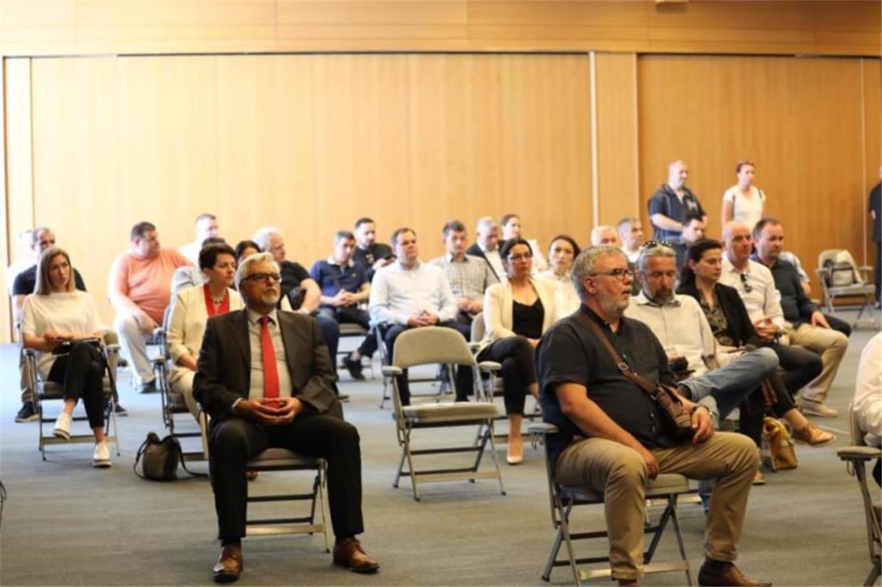 PROČISTAČ, ŠKOLE I VRTIĆI, STANOVI ZA MLADE... Franković predstavio najvažnije gradske projekte  0