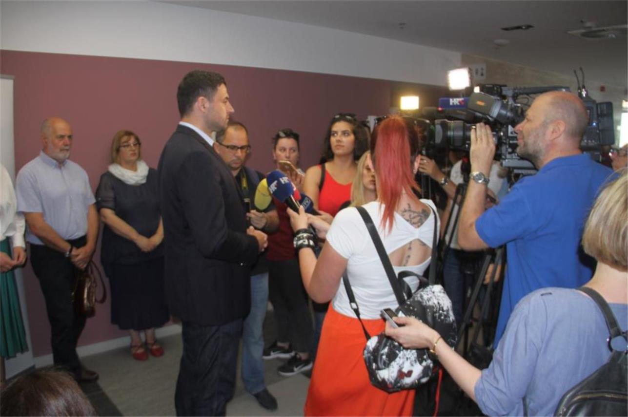SDP-ov predizborni skup 0
