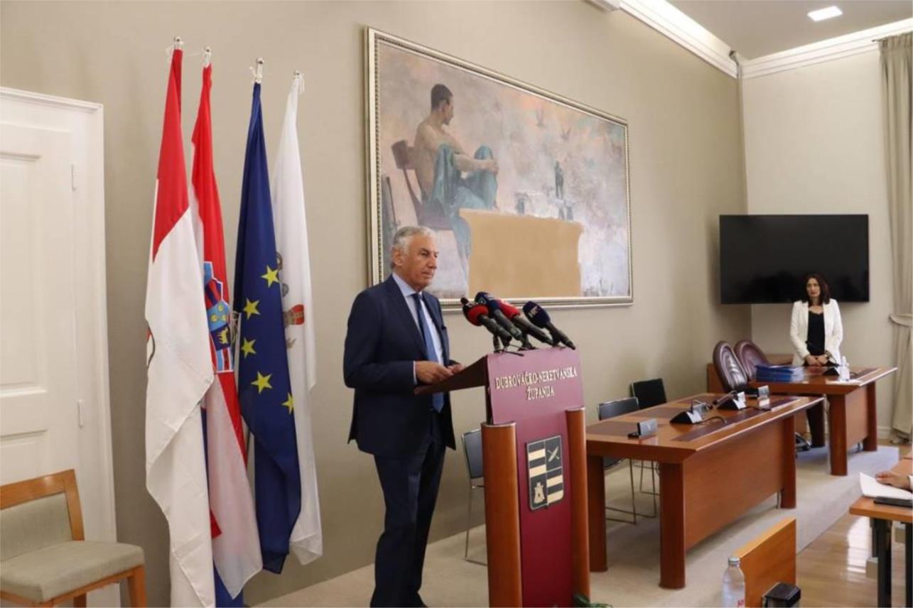 Potpisani ugovori o financiranju dodatnih medicinskih timova 0