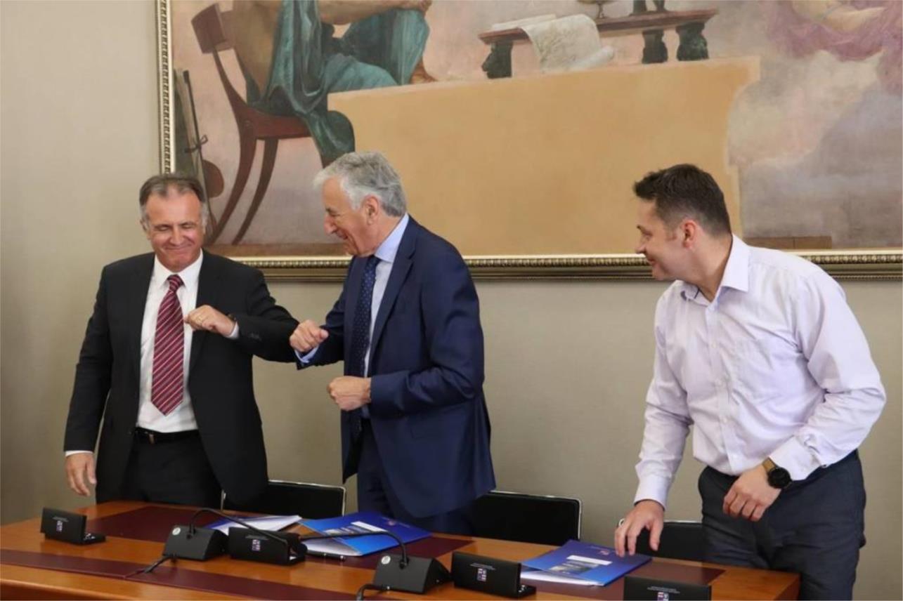 Potpisani ugovori o financiranju dodatnih medicinskih timova 0