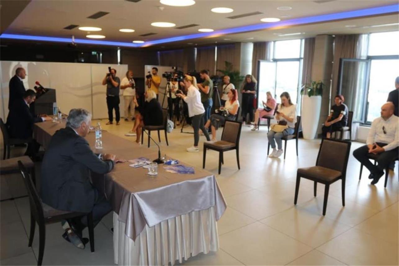 HDZ predstavio program 0
