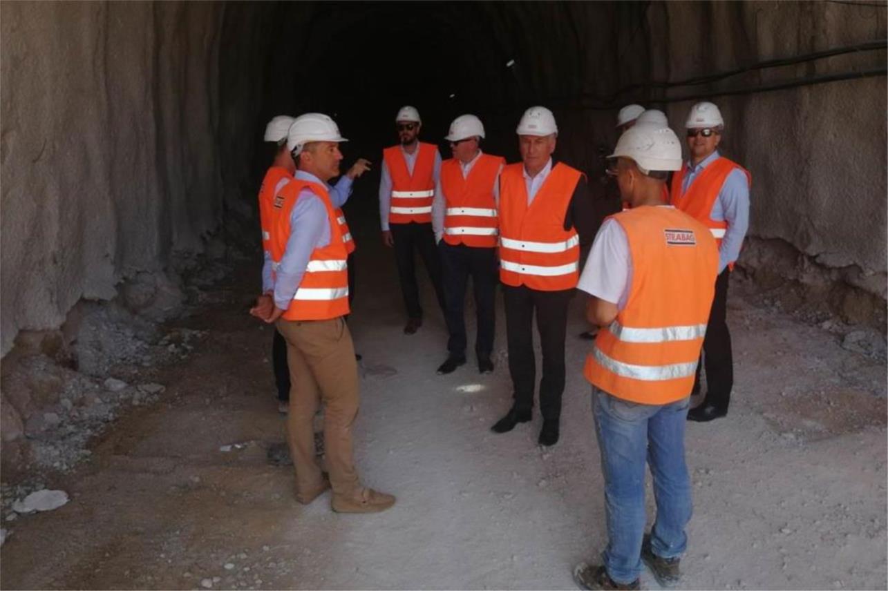 Župan sa zamjenicima obišao radove na cestovnoj infrastrukturi 0