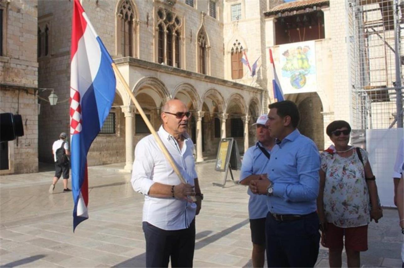 Predizborni skup Domovinskog pokreta 0