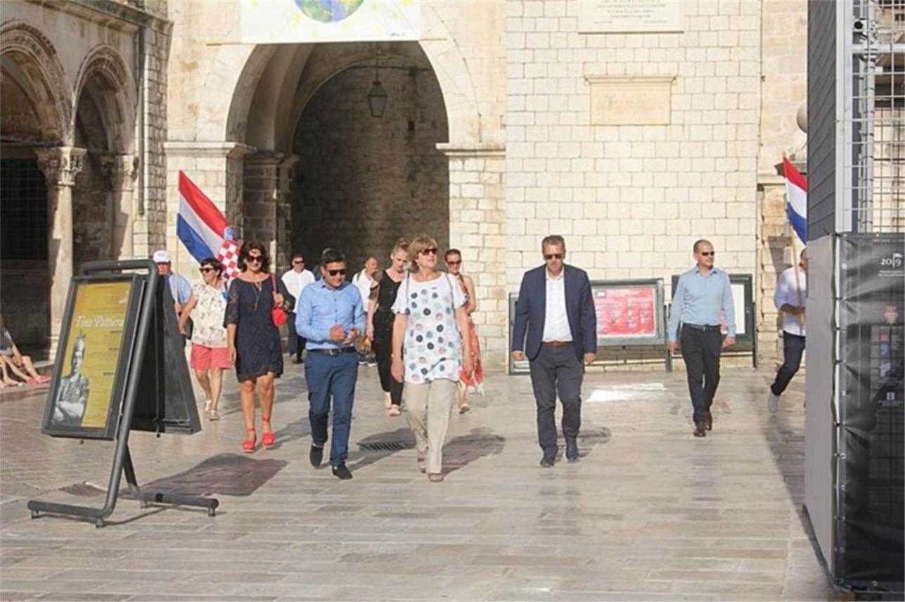 Predizborni skup Domovinskog pokreta 0