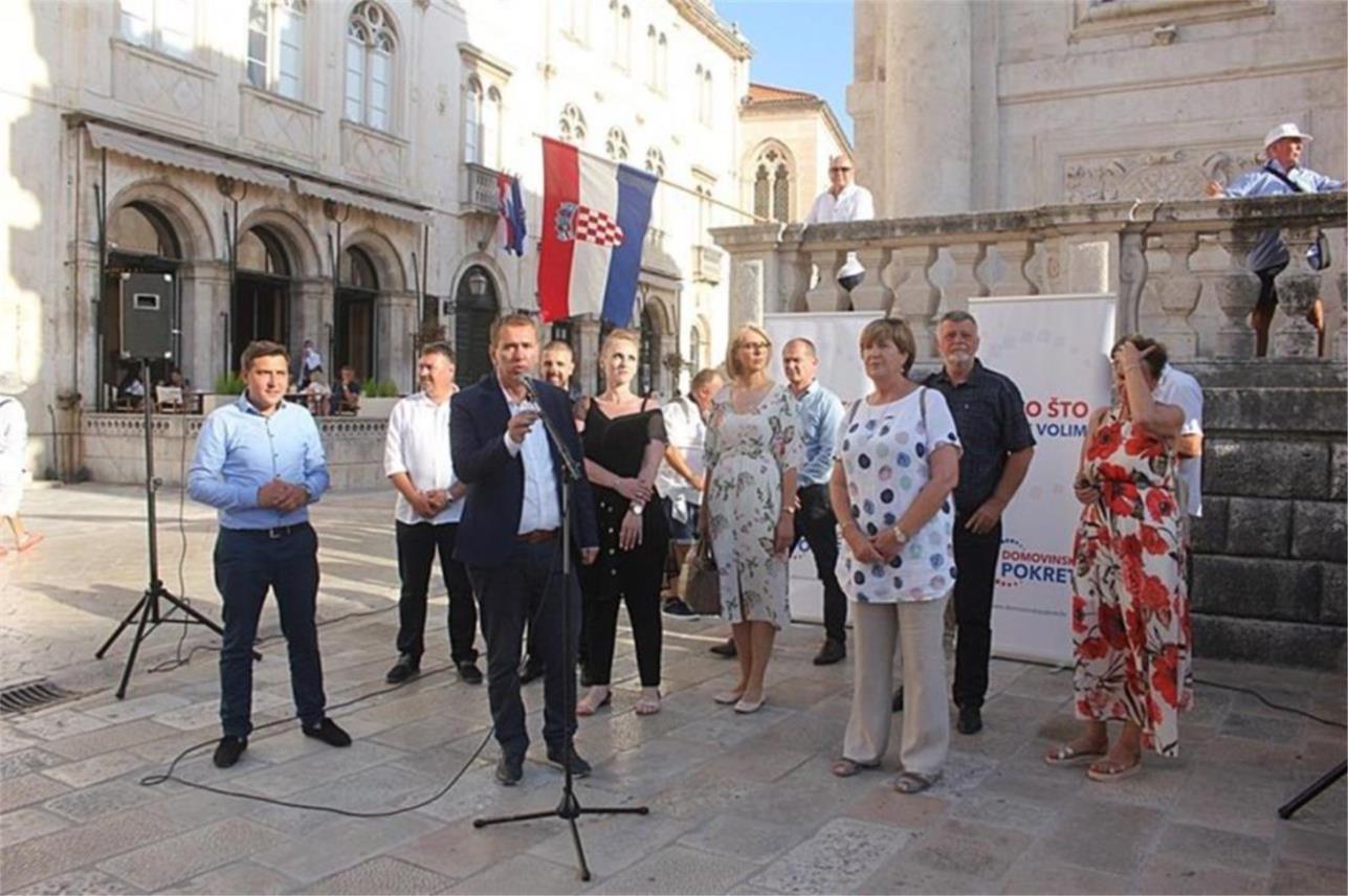 Predizborni skup Domovinskog pokreta 0
