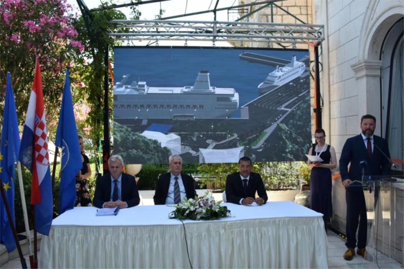 POTPISANI UGOVORI VRIJEDNI 360 MILIJUNA KUNA! Ovako će izgledati luka Polačište s pristupnom cestom  0
