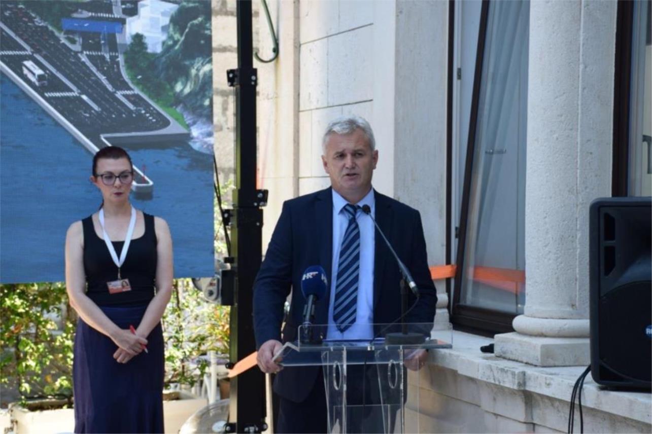 POTPISANI UGOVORI VRIJEDNI 360 MILIJUNA KUNA! Ovako će izgledati luka Polačište s pristupnom cestom  0