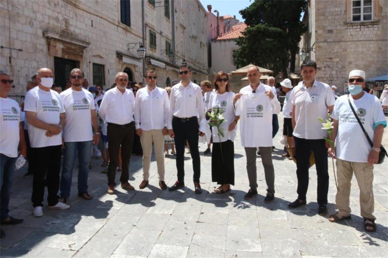 Mimohod obljetnica Srebrenice 0