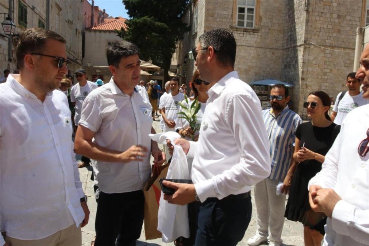 Mimohod obljetnica Srebrenice 0