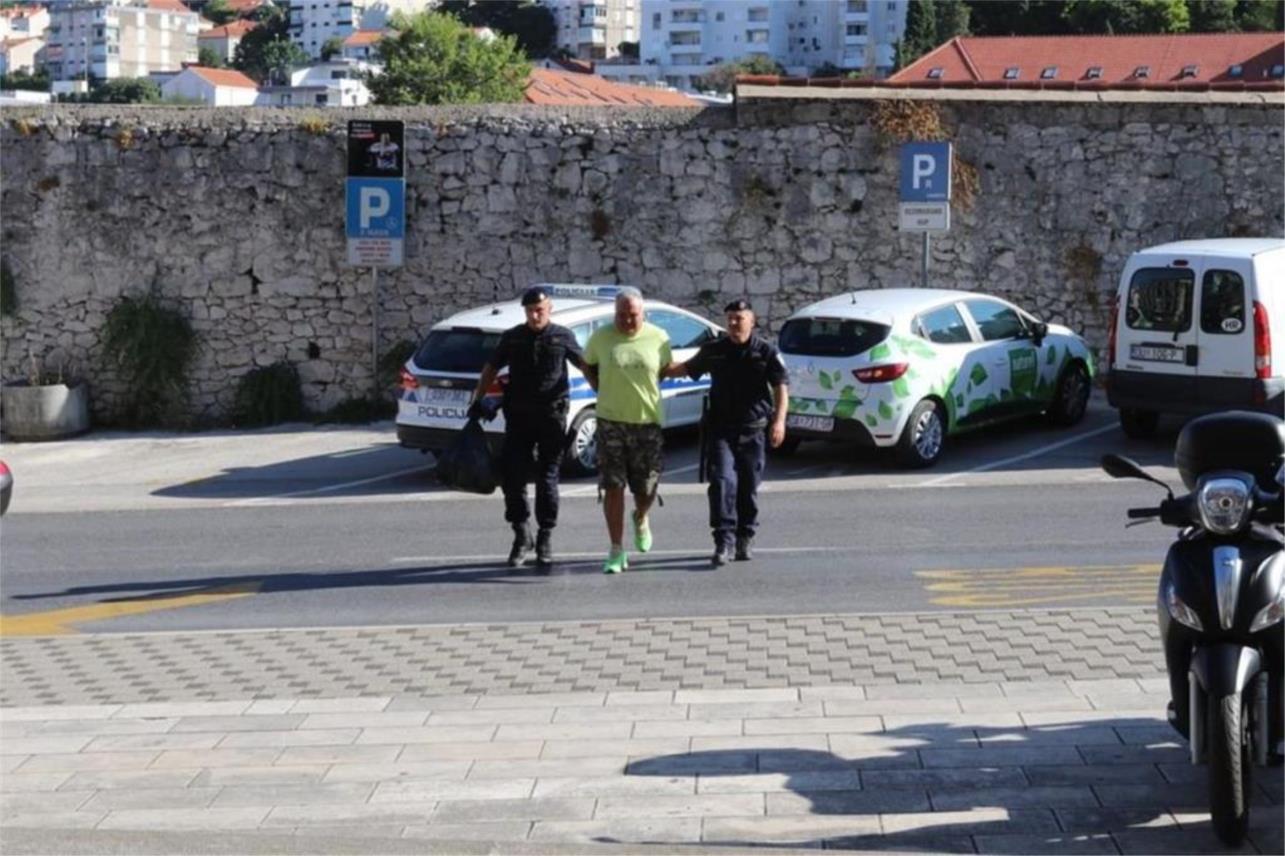 Priveden Dragan Grubišić 0