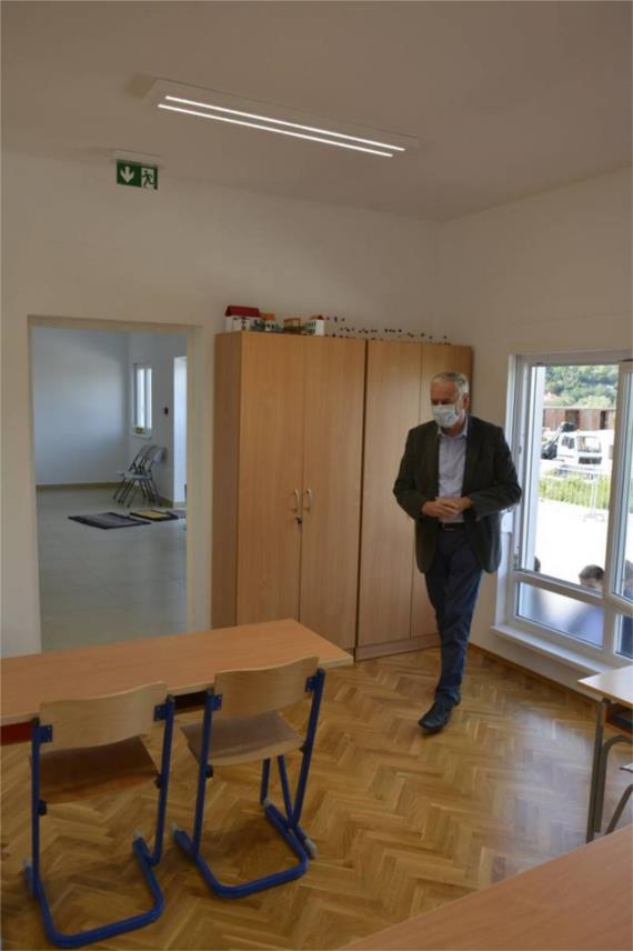 Bačić, Dobroslavić i Cebalo obišli radove u Orebiću i novu zgradu PŠ Lovište